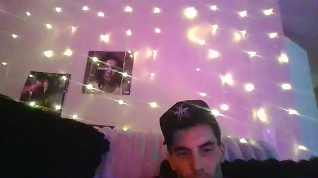 Snapshot of nvthvn555 chatting on 10.28.25 nvthvn555 online show from 10.28.25