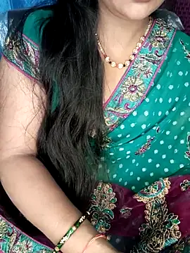 Snapshot of Rashmi_011 chatting on 04.17.26 Rashmi 011 online show from 04.17.26