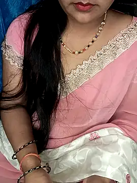 Snapshot of Rashmi_011 chatting on 04.28.26 Rashmi 011 online show from 04.28.26