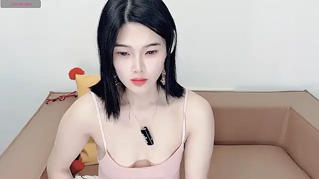 Snapshot of T-TeaR chatting on 03.24.26 T-TeaR online show from 03.24.26