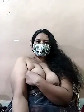 Snapshot of Mallika-collage chatting on 04.06.26 Mallika-collage online show from 04.06.26