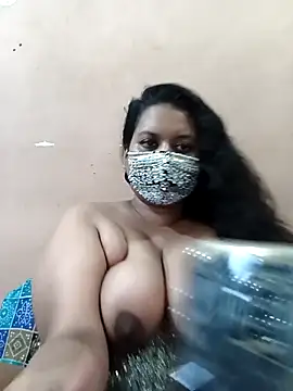 Snapshot of Mallika-collage chatting on 04.15.26 Mallika-collage online show from 04.15.26