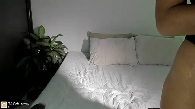 Snapshot of cintya_brown chatting on 11.12.25 cintya brown online show from 11.12.25