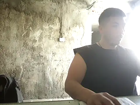 Lucius-08 online show from 10.19.25