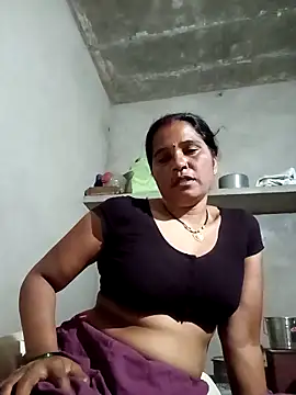 Snapshot of Nm_sanjna chatting on 02.12.26 Nm sanjna online show from 02.12.26