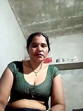 Snapshot of Nm_sanjna chatting on 02.15.26 Nm sanjna online show from 02.15.26