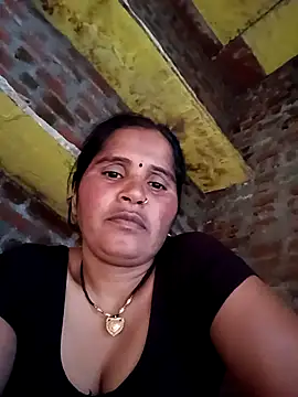 Snapshot of Nm_sanjna chatting on 02.21.26 Nm sanjna online show from 02.21.26