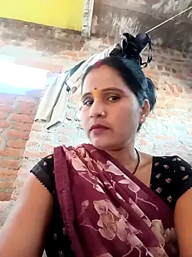Snapshot of Nm_sanjna chatting on 04.08.26 Nm sanjna online show from 04.08.26