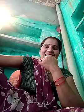 Snapshot of Nm_sanjna chatting on 04.28.26 Nm sanjna online show from 04.28.26