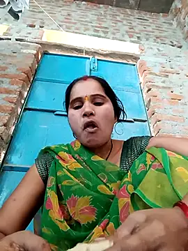 Snapshot of Nm_sanjna chatting on 05.11.26 Nm sanjna online show from 05.11.26