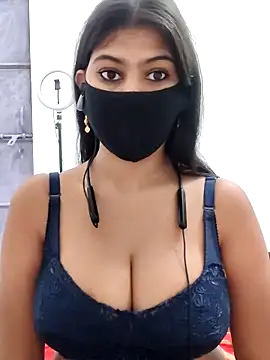 Snapshot of Miya_sistar chatting on 02.05.26 Miya sistar online show from 02.05.26