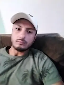 Snapshot of chocoman3 chatting on 10.12.25 chocoman3 online show from 10.12.25