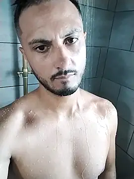 Snapshot of chocoman3 chatting on 10.28.25 chocoman3 online show from 10.28.25