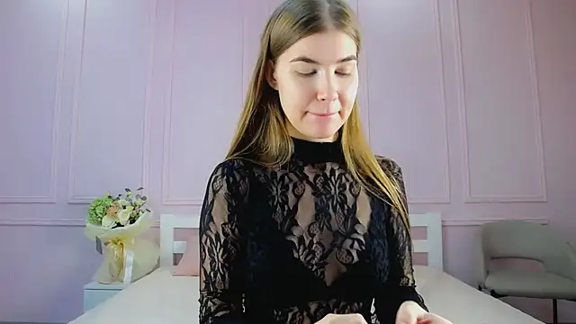 Snapshot of LexieSugar chatting on 10.17.25 LexieSugar online show from 10.17.25