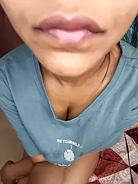 anshika0124 online show from 03.25.26