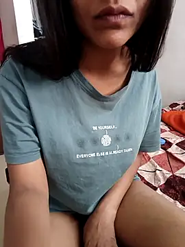 anshika0124 online show from 04.10.26