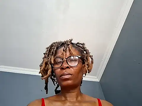 NaughtyCouga online show from 04.27.26