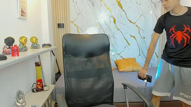 JacobBlackwell  online show from 01.18.26