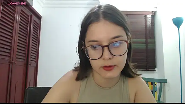 CarlaLorez online show from 10.14.25