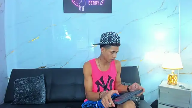 Little nicoll online show from 02.20.26