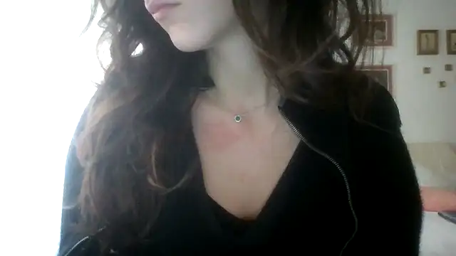 SuperValentina online show from 02.18.26