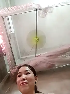 ladzy sexy online show from 04.28.26