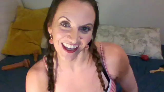 Snapshot of easy_briezy chatting on 03.12.26 easy briezy online show from 03.12.26