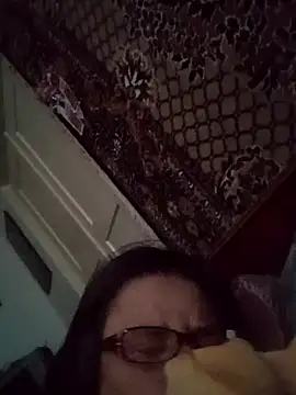 MilaCold5443 online show from 10.21.25