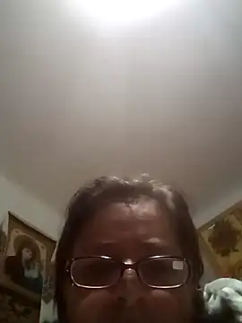 MilaCold5443 online show from 10.22.25