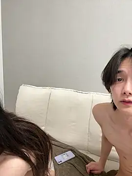 Snapshot of RAITO_ST chatting on 04.15.26 RAITO ST online show from 04.15.26
