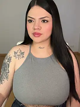 dulcemarianh  online show from 03.05.26