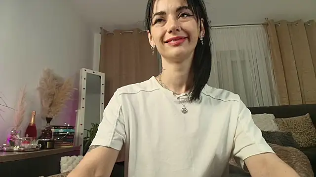 JacquelineHex online show from 07.05.26
