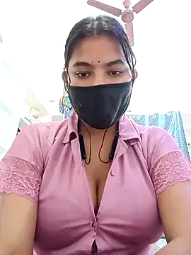 Snapshot of Hot_radhaji chatting on 03.02.26 Hot radhaji online show from 03.02.26