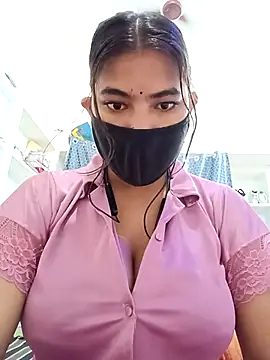 Snapshot of Hot_radhaji chatting on 03.12.26 Hot radhaji online show from 03.12.26