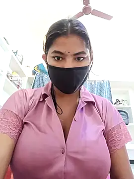 Snapshot of Hot_radhaji chatting on 03.16.26 Hot radhaji online show from 03.16.26