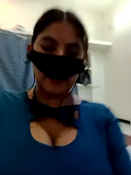 Snapshot of Hot_radhaji chatting on 03.28.26 Hot radhaji online show from 03.28.26