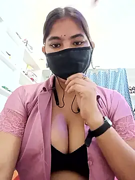 Snapshot of Hot_radhaji chatting on 03.31.26 Hot radhaji online show from 03.31.26