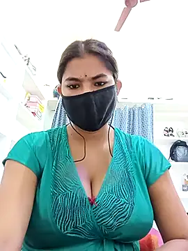 Snapshot of Hot_radhaji chatting on 04.03.26 Hot radhaji online show from 04.03.26