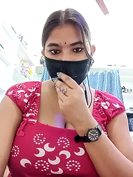 Snapshot of Hot_radhaji chatting on 04.07.26 Hot radhaji online show from 04.07.26