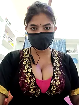 Snapshot of Hot_radhaji chatting on 04.30.26 Hot radhaji online show from 04.30.26