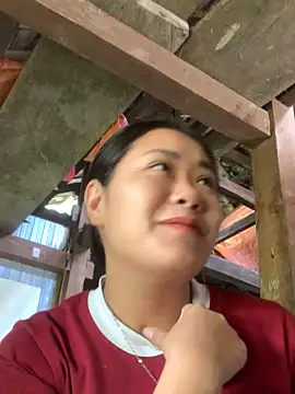 Snapshot of Misu-u chatting on 10.08.25 Misu-u online show from 10.08.25