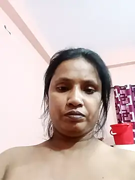Snapshot of Megla879 chatting on 10.13.25 Megla879 online show from 10.13.25