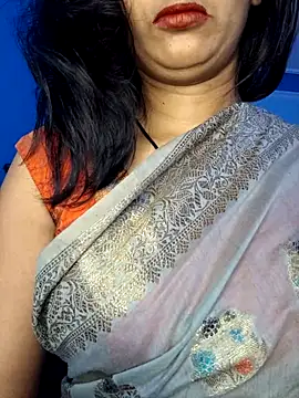 Janu-hasena online show from 03.02.26