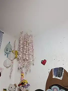 Emilycollei online show from 07.24.26