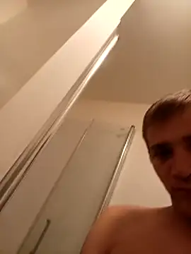 Snapshot of _Gabriela_5Live chatting on 10.29.25 Gabriela 5Live online show from 10.29.25