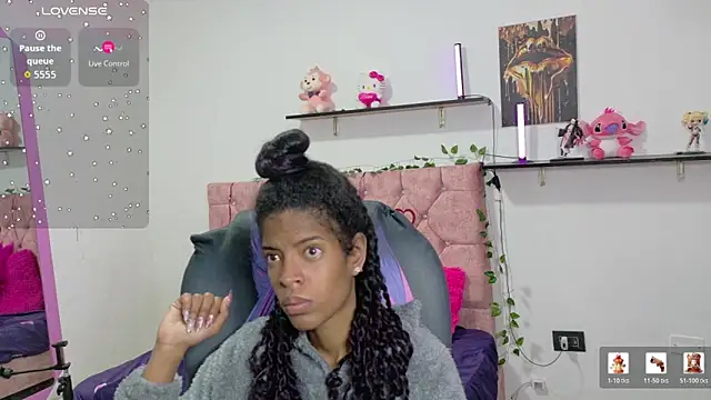 thianahorny online show from 03.31.26