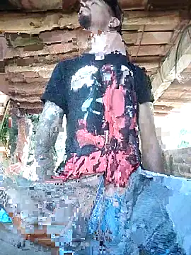 Snapshot of Juicydick420-xxx chatting on 10.12.25 Juicydick420-xxx online show from 10.12.25