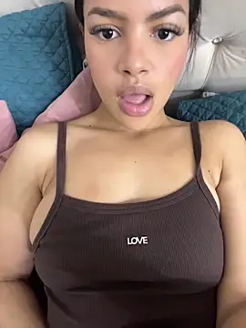 MeganHillss online show from 03.11.26