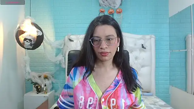 Snapshot of caty_angel chatting on 10.20.25 caty angel online show from 10.20.25