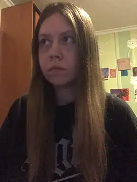 LunaVirelle online show from 03.17.26